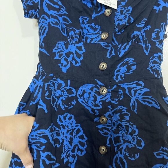 NEW! Free People A thing called love button front blue floral tie back dress - Picture 6 of 8